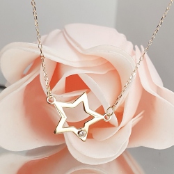 GARGANTILLA ESTRELLA ORO 18 KT.