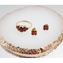 PENDIENTES ORO GRANATES