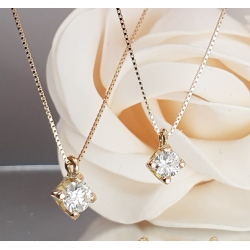 COLGANTE ORO BRILLANTE EN GARRAS 0.12CT