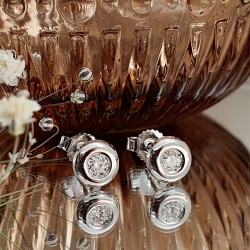 PENDIENTES ORO BLANCO CHATON BRILLANTES