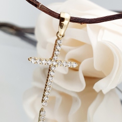 CRUZ ORO 18 KT. CIRCONITAS