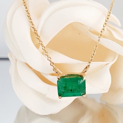 COLGANTE ORO 18 KT. ESMERALDA
