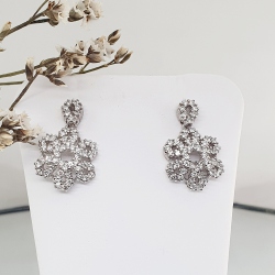 PENDIENTES ORO BLANCO FLOR CIRCONITAS NOVIA