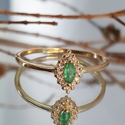 SORTIJA ORO 18 KT. ESMERALDA NATURAL