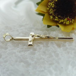 CRUZ ORO 18 KT. CON CRISTO