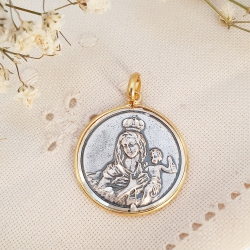 MEDALLA VIRGEN DEL CARMEN PLATA CON CERCO BAÑO ORO