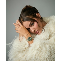 VICEROY SRA. COL LAURA ESCANES 45110-67