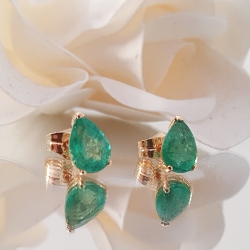 PENDIENTES ORO ESMERALDAS NATURAL EN GARRAS